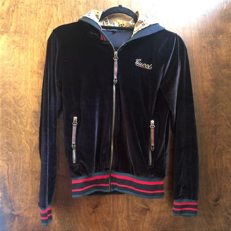 suéter gucci|gucci velour sweatsuit.